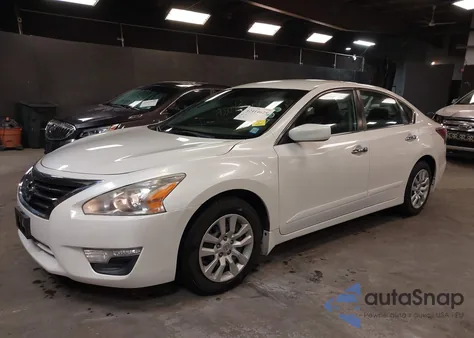 2015 Nissan Altima 2.5 S from USA, damaged, VIN 1N4AL3AP3FC298100